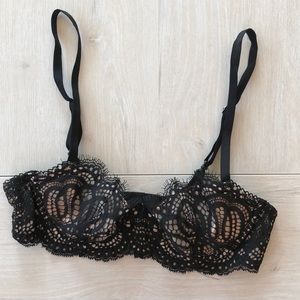 NWOT Black lace Victoria’s Secret bra